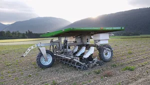 FarmDroid konnte sich mit über 400 verkauften Robotern (davon acht in der Schweiz) zu einem wichtigen Akteur im Bereich der Robotik entwickeln.