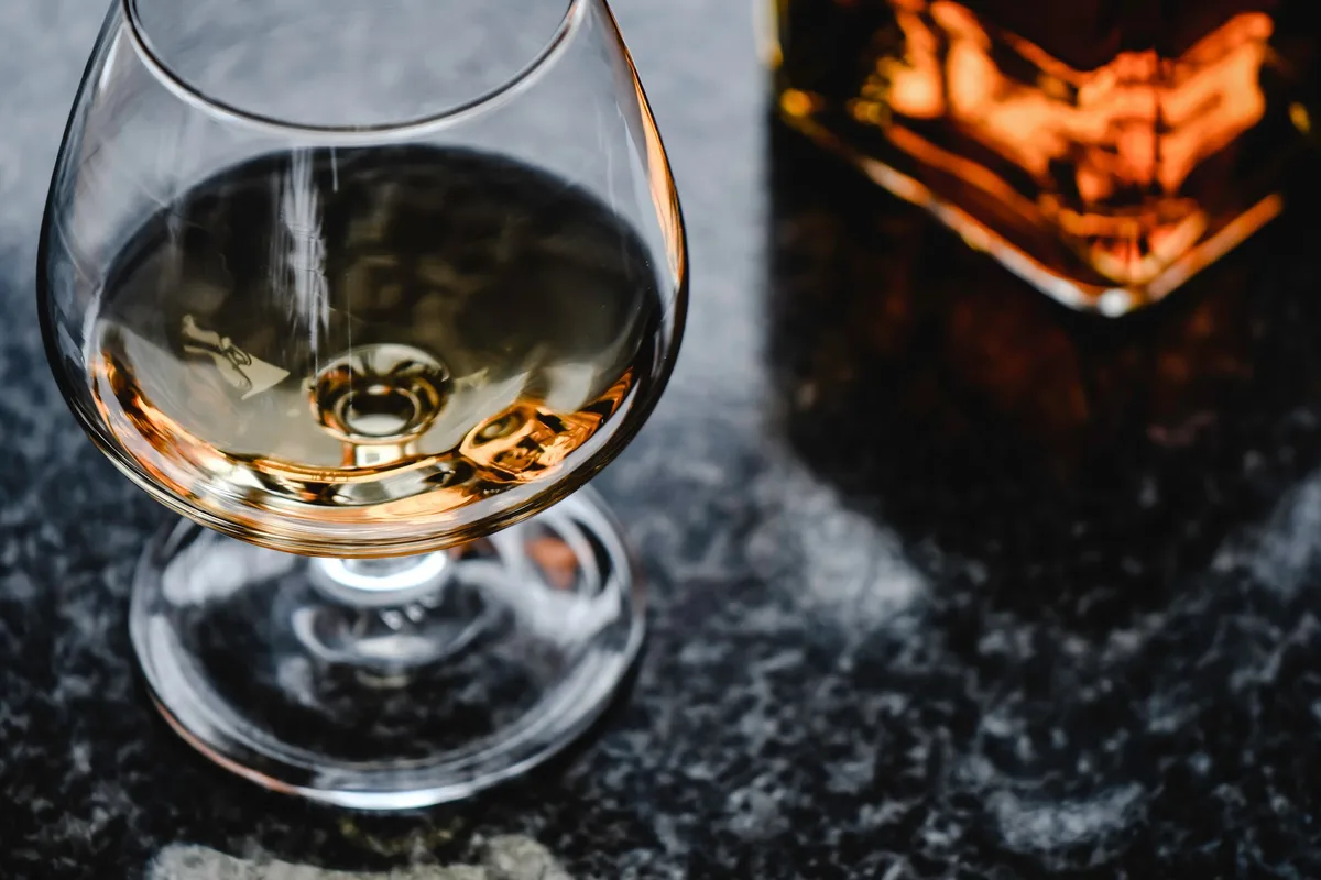 Schnaps-02_pexels Schnapsproduktion in der Schweiz