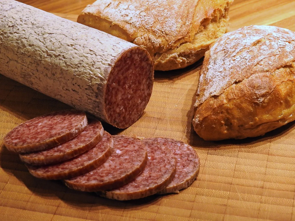 brot_fleisch_bru-no Parlament will bessere Herkunfts-Deklaration bei importierten Lebensmitteln
