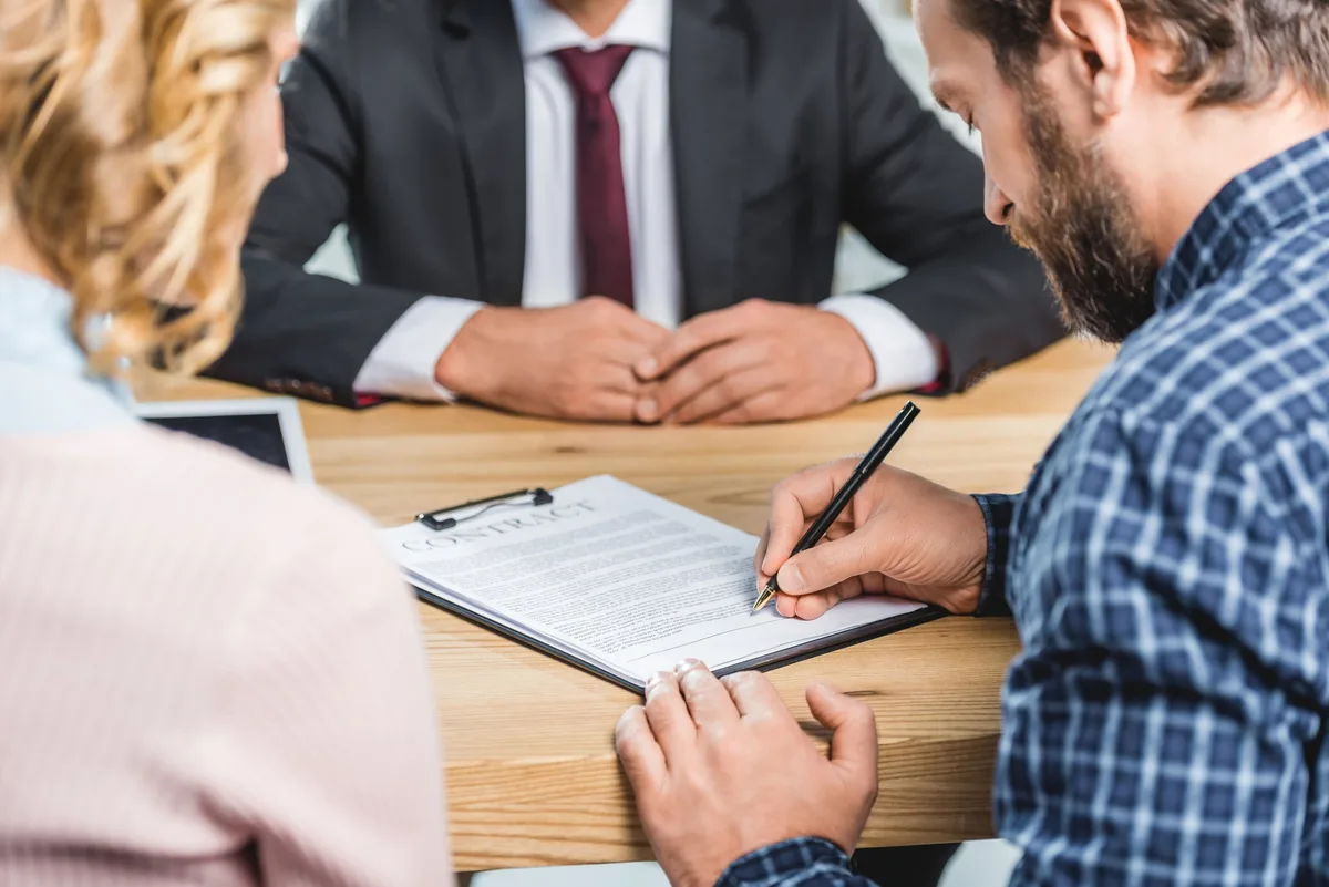 fotolia_181759433_xl Revision des Normalarbeitsvertrages für die Landwirtschaft