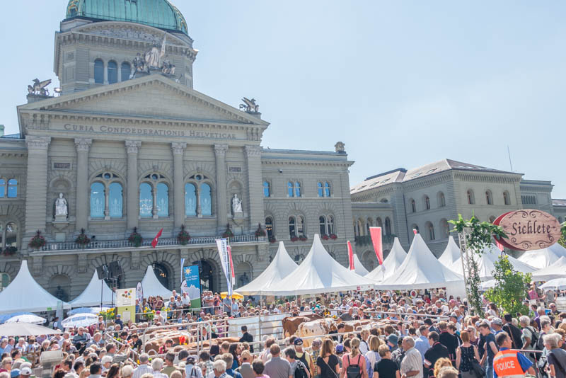 Die Sichlete füllt jedes Jahr den Bundesplatz mit Stadt und Land.