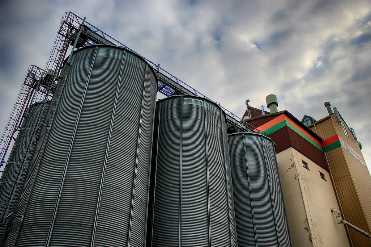 silo_bernd Bundesrat: Pflichtlager für Lebensmittel ausbauen, aber weniger Proteinfutter einlagern
