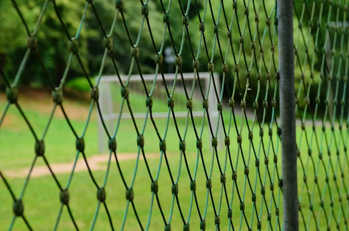 sportplatz_congerdesign Der Bundesrat stopft beim Pflanzenschutz eine Gesetzeslücke