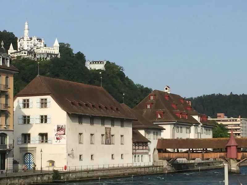 d06cabd38781c224a7843a14f078da447de8e9b5 Die heutigen Gebäude des Natur- und des Historischen Museums Luzern. (Bild Kanton Luzern)