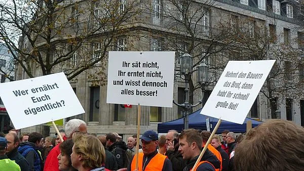 7aaebe7f8e407829c145367bbc6a598057bf7cbf Am 22. Oktober 2019 gab es in Bonn eine grosse Demonstration der Bauern. (Bild Agra-Europe)