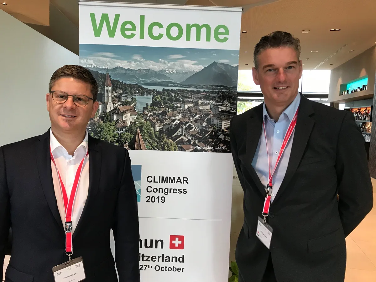 6be73c4a397cea5f0a9ba3e7e23d20904cbdab75 Climmar-Präsident Erik Hogervorst und Werner Berger, Climmar-Delegierter der Schweiz im Branchenverband Agrotec Suisse. (Bild akr)