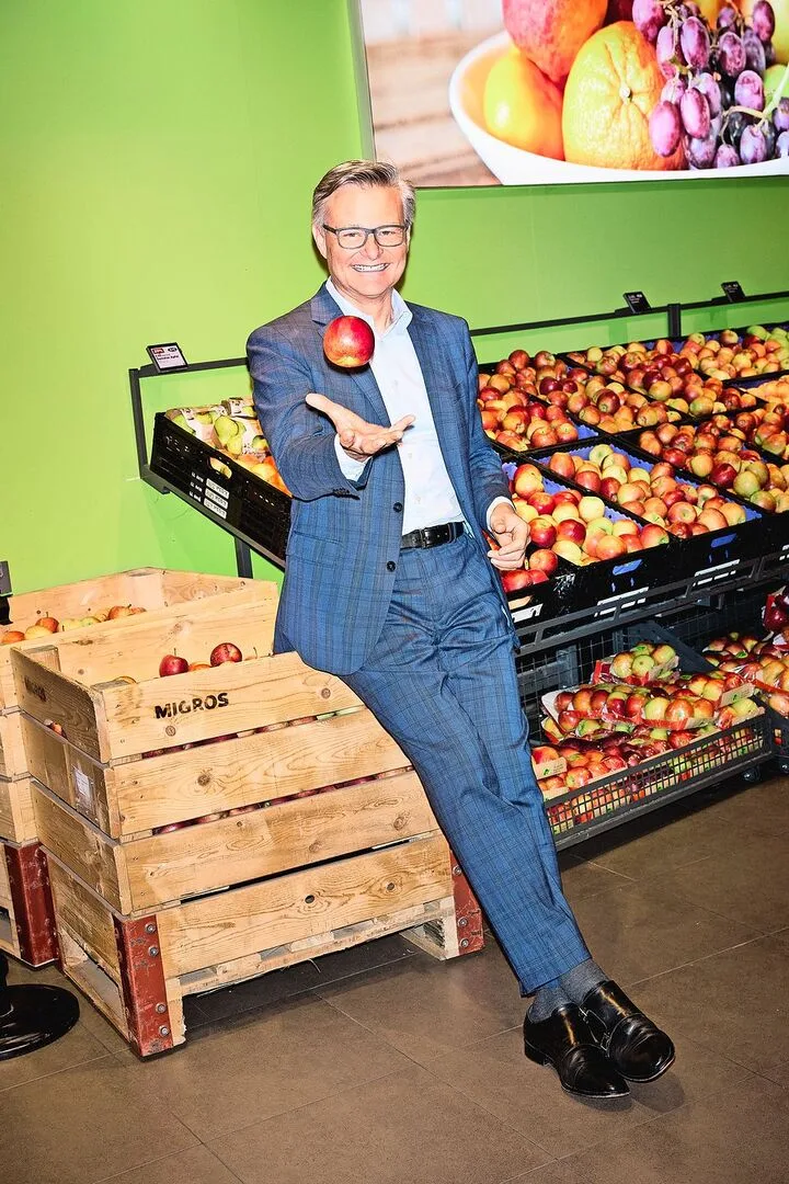 ae9959d9cbdf2f75e380aa4609d95b33f6f8e3e6e1897f3df442d80c142ef5a8 Mario Irminger ist Präsident der Generaldirektion des Migros-Genossenschafts-Bundes. Er sprach mit der BauernZeitung über die Ängste der Bauern, die Sorgen der Konsumenten und die Zukunft der Detailhändlerin.