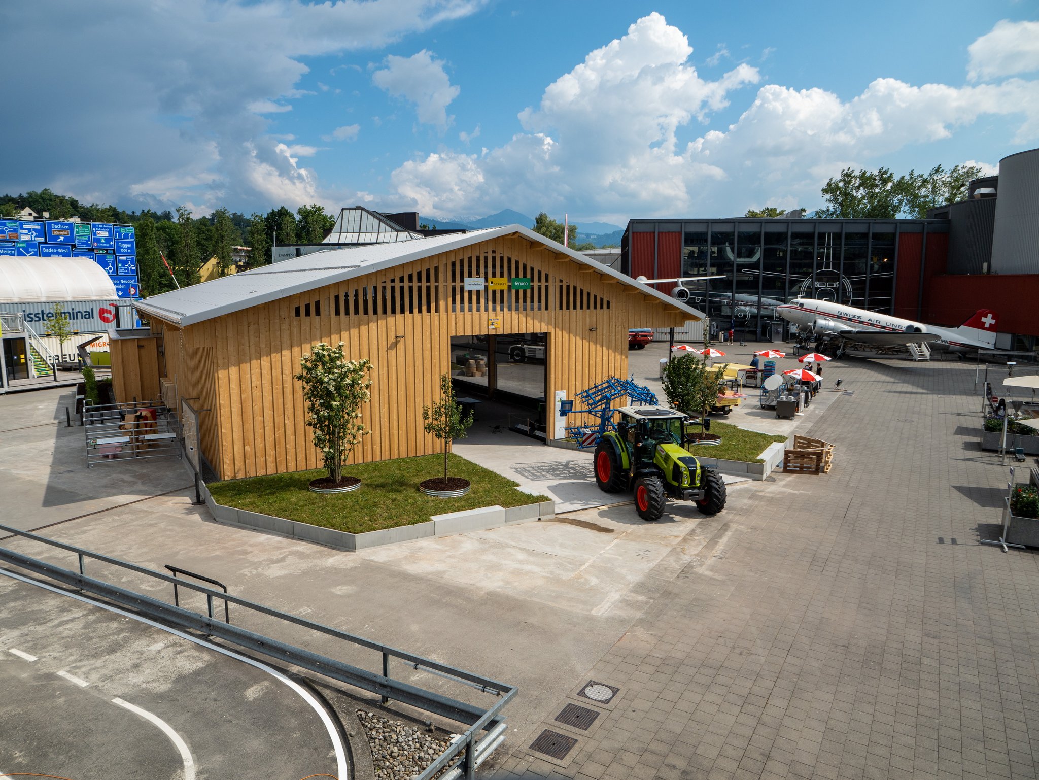 Im Verkehrshaus der Schweiz steht jetzt ein Bauernhof