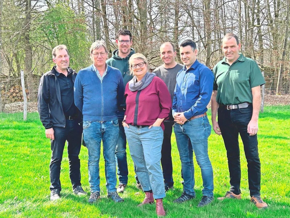 0ae67665222979f6b5dc864e785c761f3f72be747fb13e0c896e2a46ef553cc0 Christian Eggenberger, Ralph Bötsch, Ralph Gilg, Gastreferentin Andrea Beste, Urban Dörig, Florian Sandrini und Peter Haldemann (v. l.). Haldemann moderierte den Bodentag.