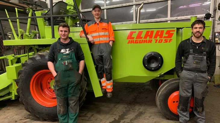 37f772c6edf888ea0c823e46f5cc160a3e62c8df «Die Teamarbeit hat uns einiges über Zusammenarbeit gelehrt und uns zusammengeschweisst», berichten die drei Auszubildenden und sind stolz auf das Gelingen ihres grossen Projektes. (Bilder Tildy Schmid)