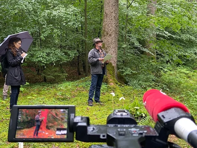 e92fe166610b41677eabf25156155c4e99d5c845 Grosses Medieninteresse am Wald: Urs-Beat Brändli präsentiert die Ergebnisse des 4. Landesforstinventars. (Bild akr)