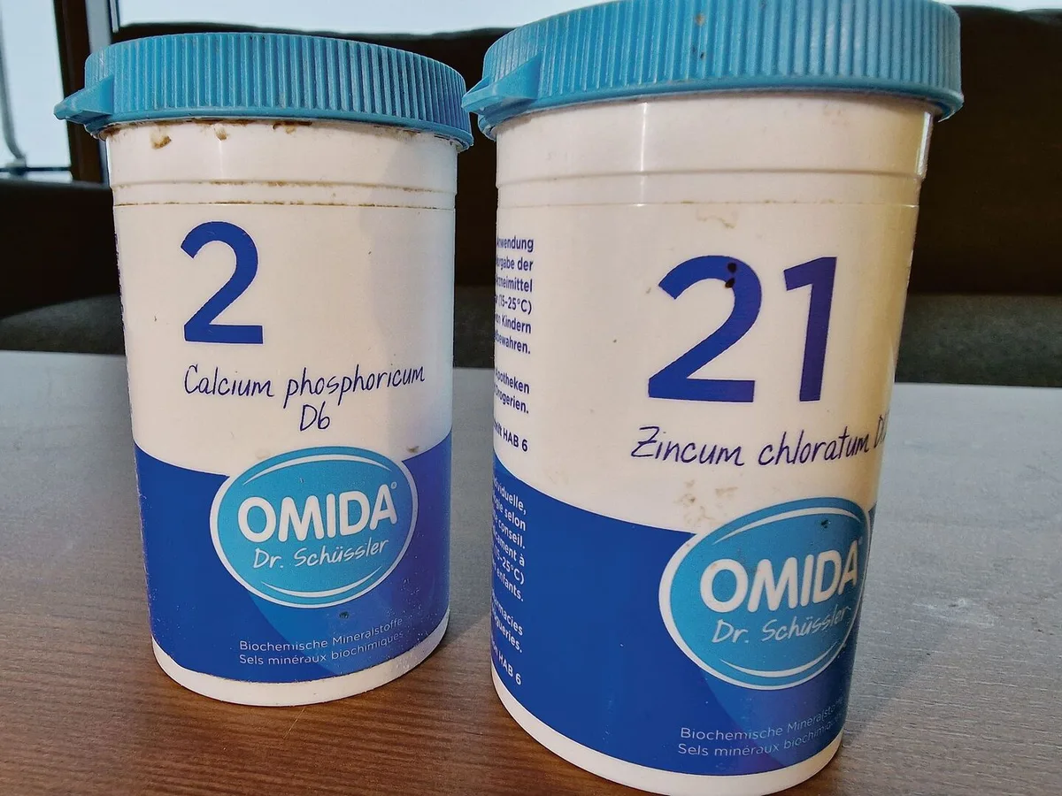 3ed2a58a17953c5e13f2c88bfda53d2f48beed6552d23a0fc56d0bf1cfc24b07 Schüssler-Salze sind in jeder Drogerie erhältlich. Es gibt sie in verschiedenen Verpackungsgrössen.