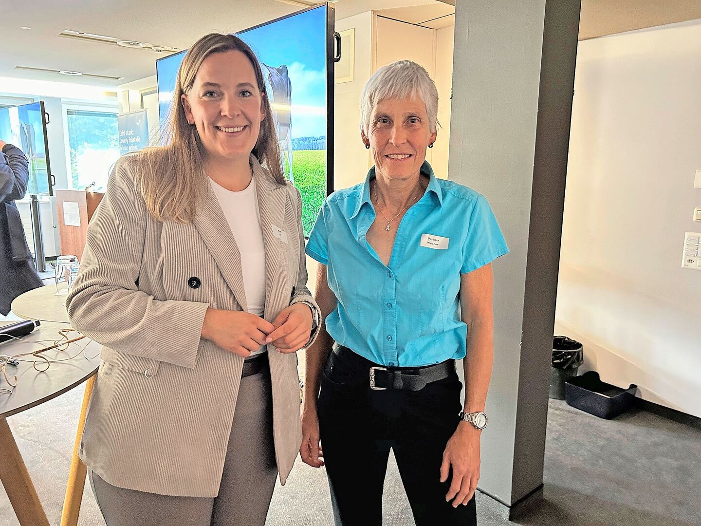 SVP-Politikerin und Agronomin Katja Riem und Agroscope-Wissenschaftlerin Barbara Walther referierten am Milchforum, das von der SMP zusammen mit der Ostschweizer Mitgliedsorganisation VMMO organisiert wurde.