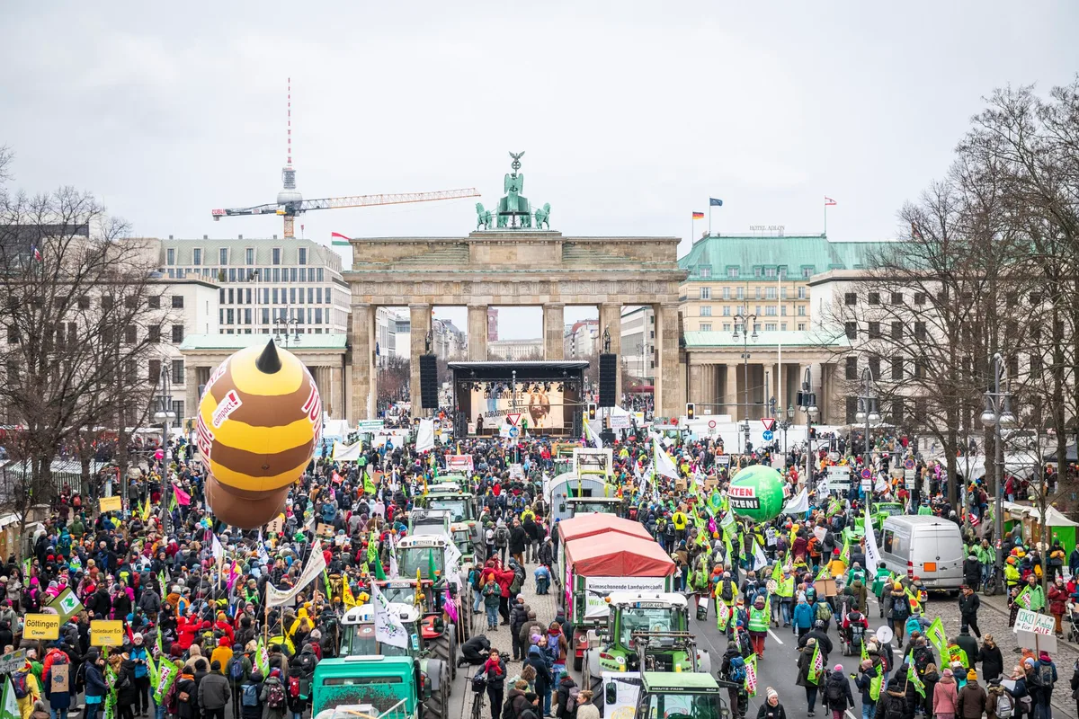 WHES «Gutes Essen für alle statt Profite für wenige»: 10'000 demonstrieren in Berlin für Agrarwende