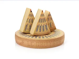 Laut den USA sei die Marke Gruyère nicht geschützt. Mit diesem Gerichtsurteil dürfen auch amerikanische Produzenten ihren Käse, der rein gar nichts mit dem Original zu tun hat, als Gruyère bezeichnen.