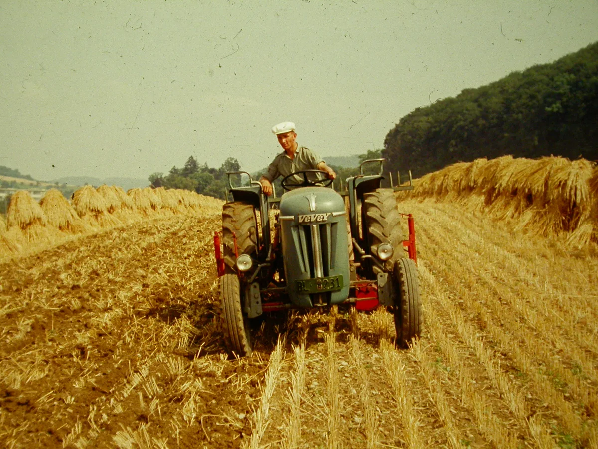 1970 Ebenrain Vevey traktor ca.JPG Der Ebenraintag bietet am 6. September auch einen Blick in die Geschichte der Landtechnik.