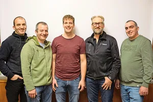 Der Vorstand der neuen Thurgauer Chicorée-Vereinigung ist besetzt mit Urban Dörig, Andi Hämmann, Simon Stiefel (Präsident), Joe Santo und Marcel Gerber (v. l.).