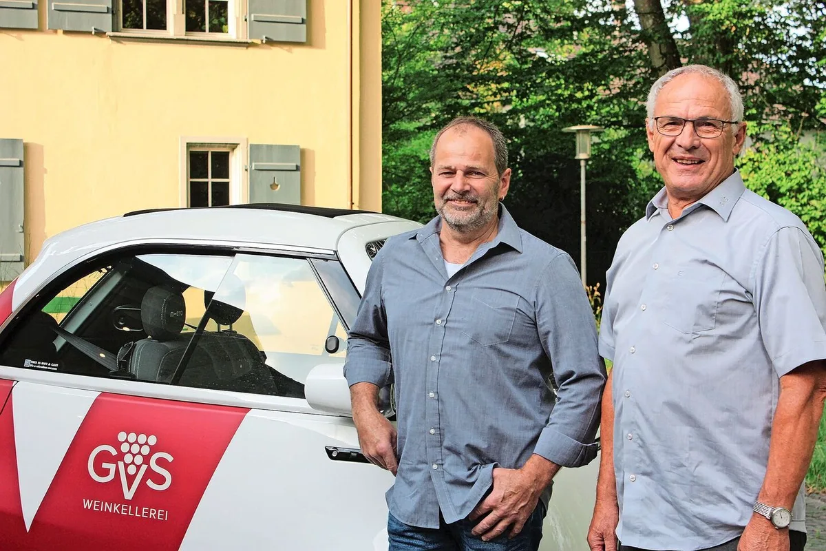8c39d3a62991acbe0600ace89ee7b1e60072b8cdab14bd9198349d85a5685984 Christoph Graf (l.) ist neu in der GVS-Verwaltung, während Josef Würms (r.) nach 27 Jahren seinen Rücktritt erklärte.