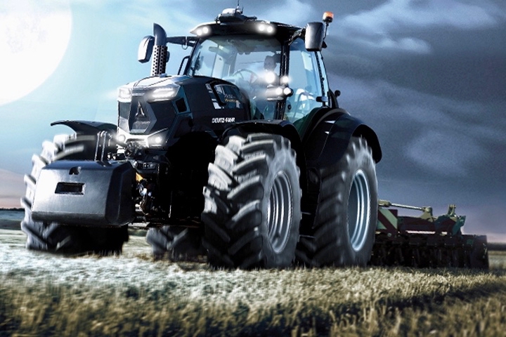 Deutz-Fahr schickt TTV Warrior 6215-Sondermodell mit 226 PS aufs Feld