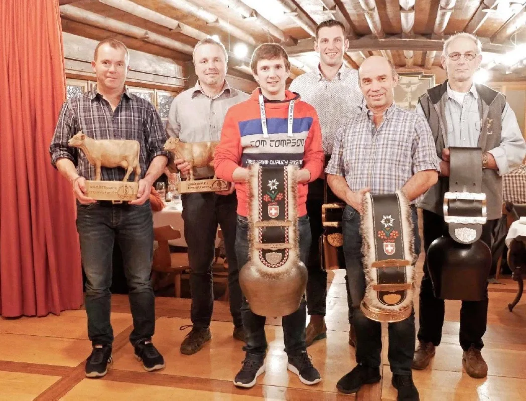 b713a35c6ae5c8a7a96af9f8276b37e6693fac37 Die ausgezeichneten Betriebsleiter: Romeo Wildhaber, Stefan Looser, Andreas Ackermann, Felix Würth, Stefan Koster, Ernst Brühlmann. (Bild zVg)