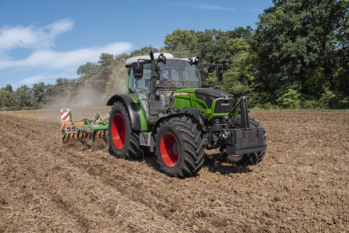 2118a63e81ac72d713b11909850c2123c4f8036c Der Fendt 211 S Vario mit 110 PS ist seit Jahren der meistverkaufte Traktor der Schweiz. (Bild: Fendt)