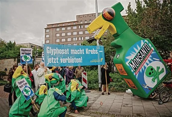 f234ccb454857321b6058e8cf4a0851a3789ac5d Die Diskussion um Glyphosat erhitzt die Gemüter seit Jahren. (Bild Moritz Richter)