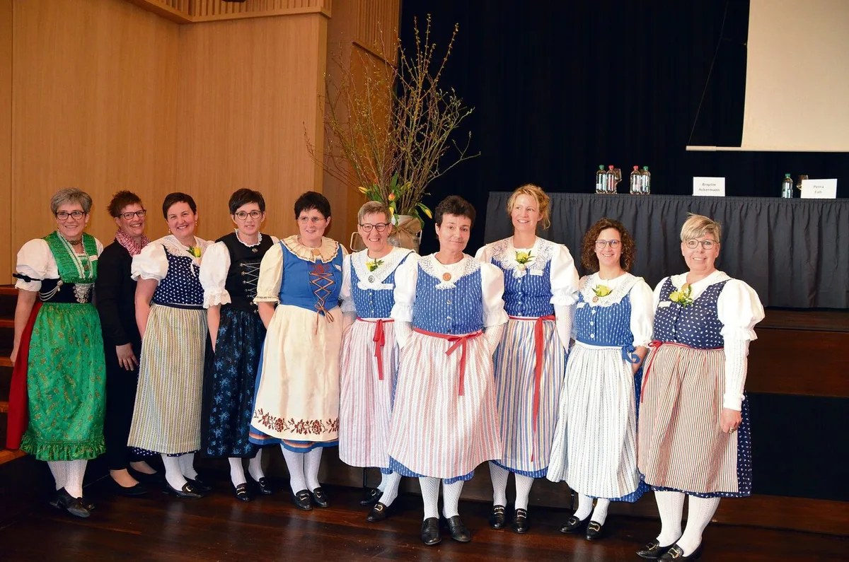 ac39fdbb32c02fa2e4fb94af97dc71ce0599b9c28f72fb85336929d38321f2ef Die Vorstandsfrauen des Bäuerinnenverbands St. Gallen führten ihre Hauptversammlung in Mels durch.