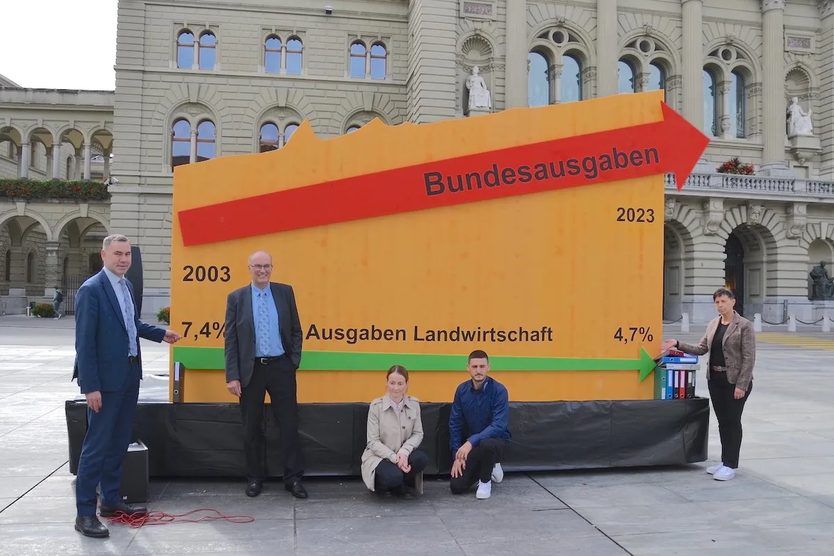 BZ-AKT3-41-DemoSBV_Kopie «Diese Kürzung verstösst gegen den Verfassungsauftrag»