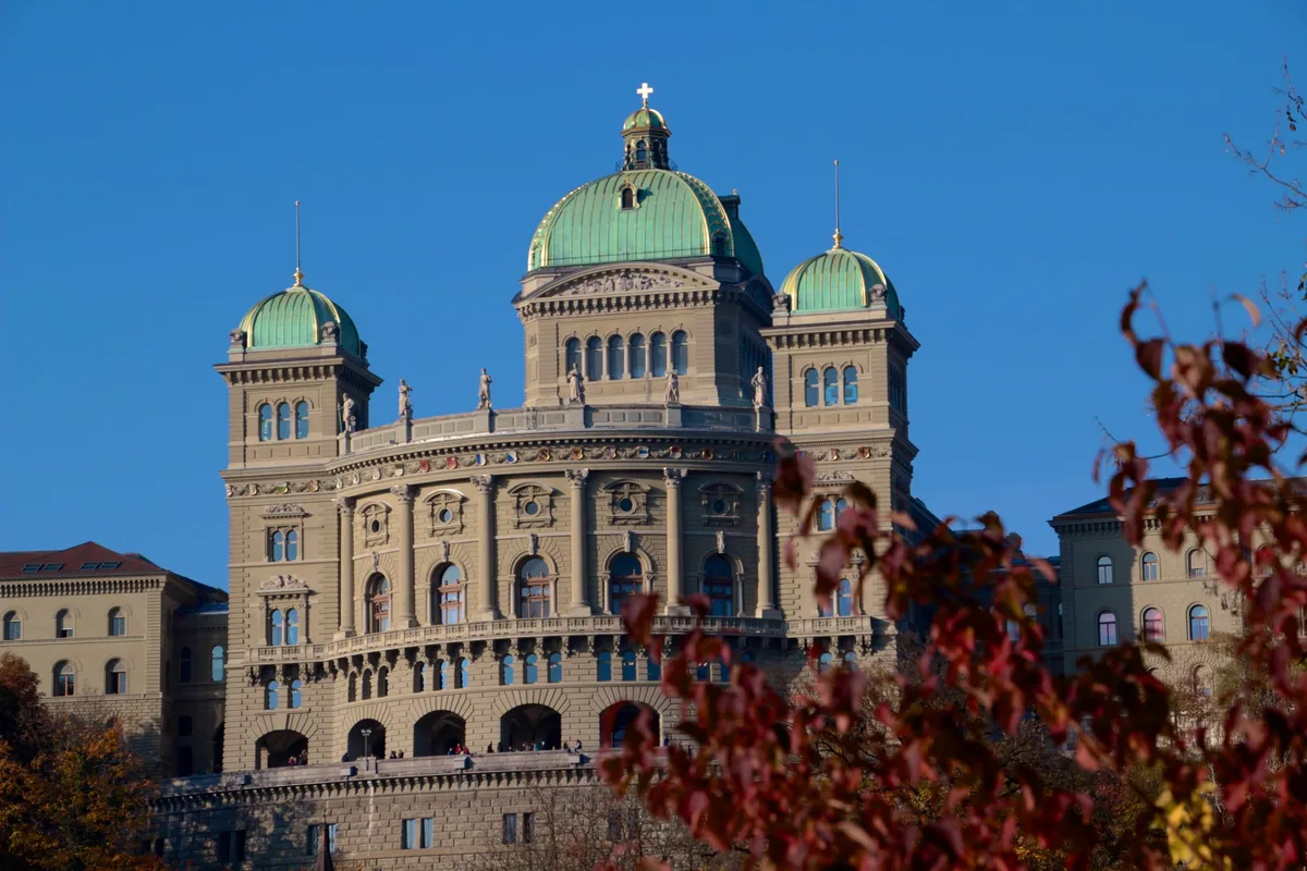 bundeshaus_marco_blindenbacher Parlament verabschiedet letzte Vorlagen zur AP 22+