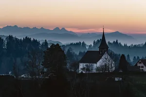 Die Sternenberger erhielten kurz nach 1700 eine eigene Kirche. Nicht zuletzt wurde damit verhindert, dass sie im thurgauischen Fischingen den katholischen Gottesdienst besuchten.(Bild Tom Kawara)