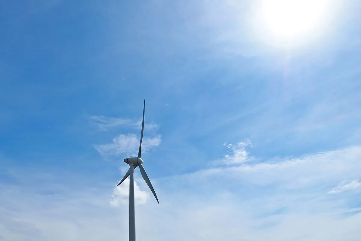 3260d13bcefa32fcf08df9b954f5b9dd392d29b7 Der Windpark soll 10 Prozent des kantonalen Strombedarfs in Neuenburg decken können. Die Investitionen belaufen sich laut Verrivent auf 140 Millionen Franken. (Bild kie-ker/Pixabay)