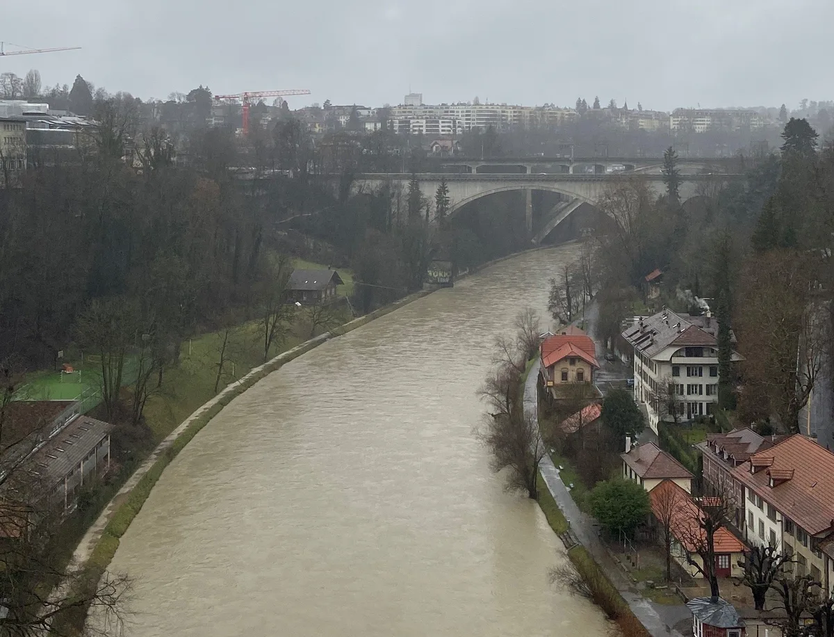 Aare Starke Niederschläge in der ganzen Schweiz