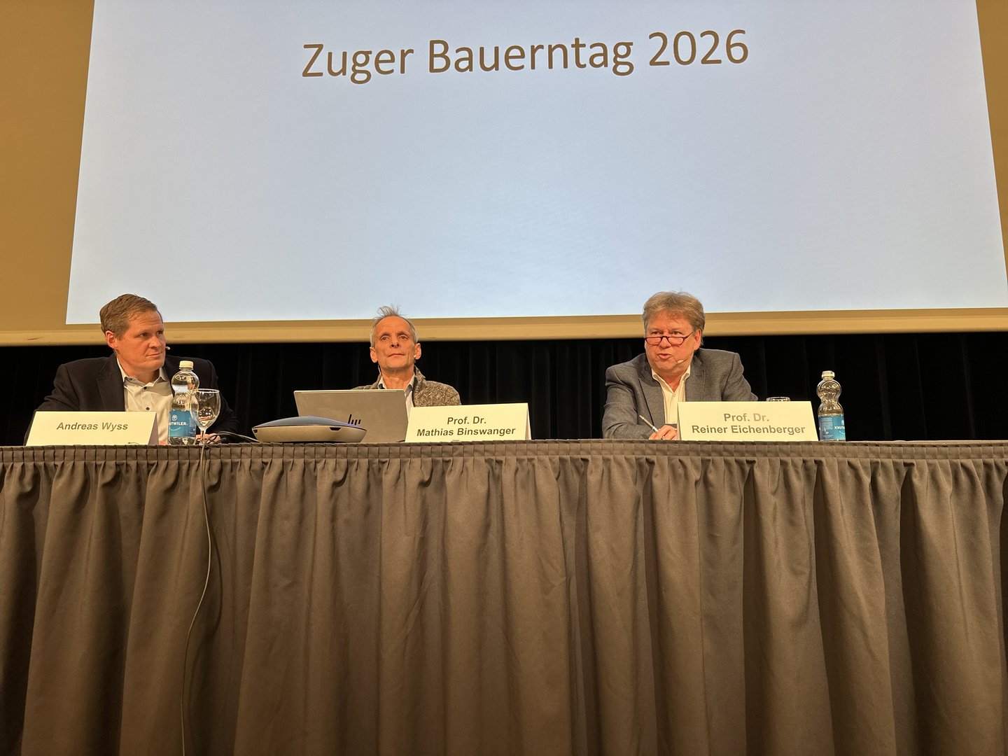 Zuger Bauerntag: Mehr Wertschöpfung durch Zusammenschlüsse, Differenzierung und qualitatives Wachstum