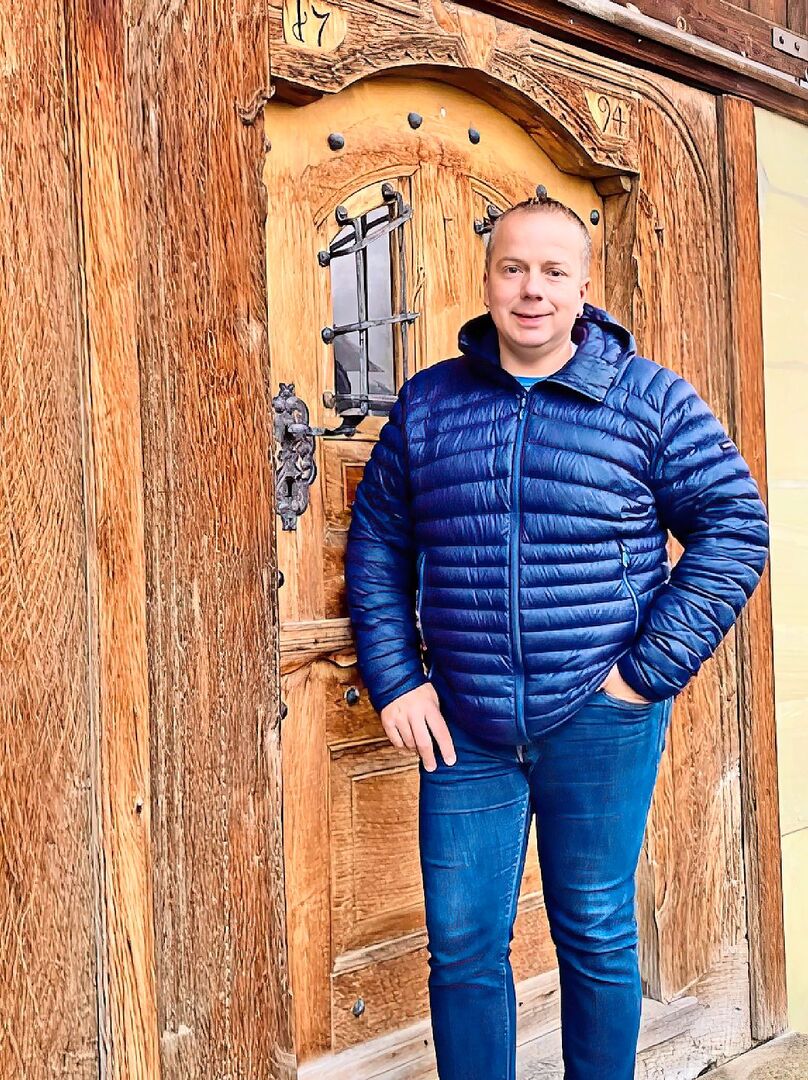 Adrian Brügger soll neuer Präsident der Freiburger Bauern werden. Er stellt sich am 12. November zur Wahl.