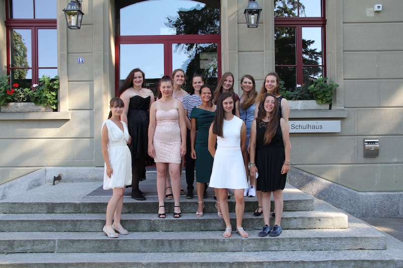 Die Klasse 3a Pferdefachleute EFZ Pferdepflege. (Bilder zVg)