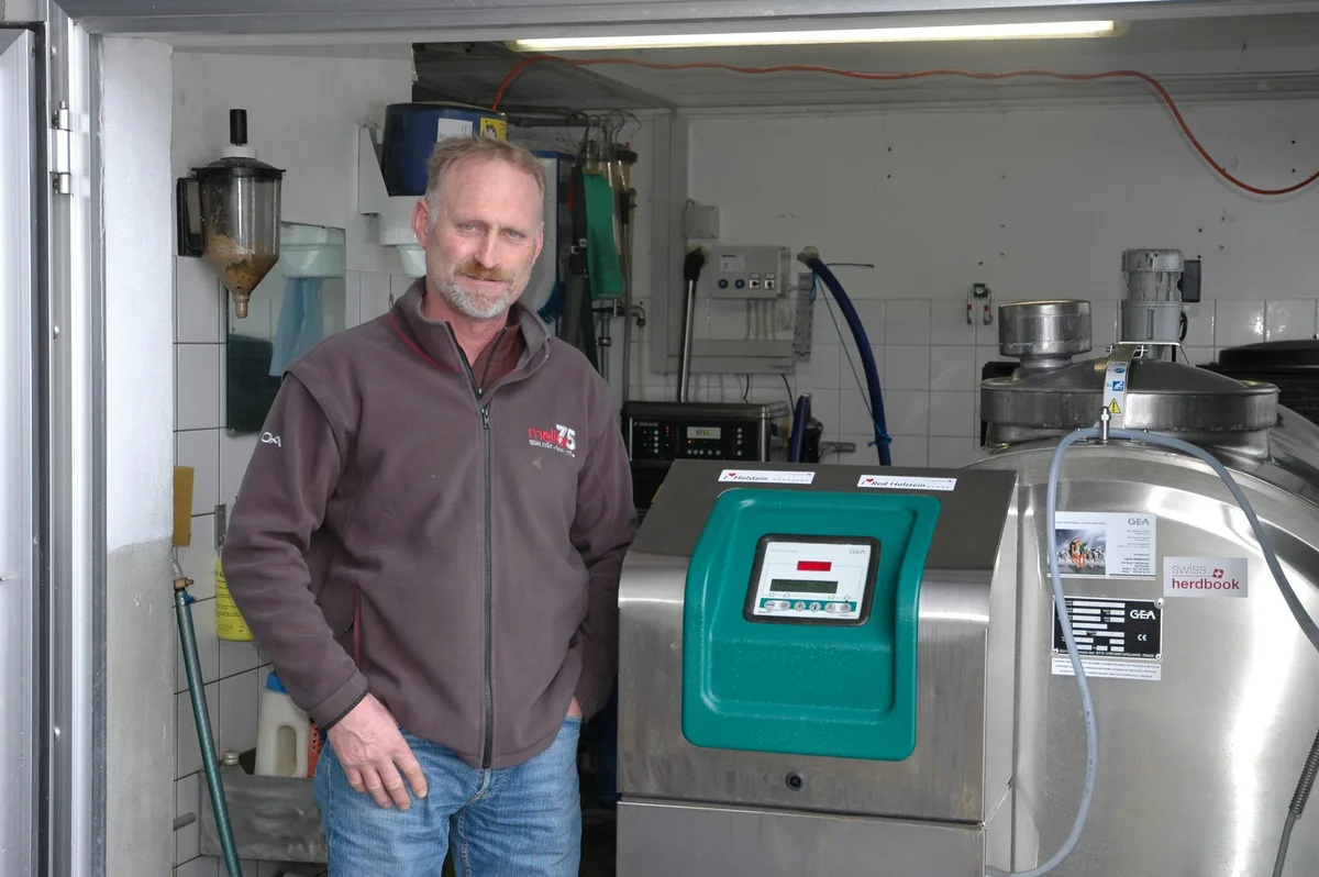 198f60ffcb1f4df271da6e8d0ec0fc563f147ca7 Milchproduzent Fritz Wittwer aus Oberkirch hat 2015 für seine Wärmerückgewinnungsanlage Fördergeld erhalten. (Archivbild BauZ)