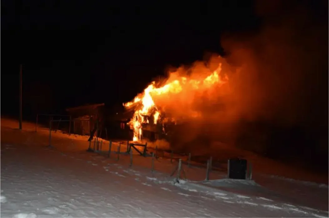 0243472ac5dd0e6f6a5ac41d6f345878e4d53738 Beim Brand in Hundwil AR kamen 200 Mastschweine ums Leben. (Bildquelle: Kantonspolizei Appenzell Ausserrhoden) (Bild Kantonspolizei Appenzell Ausserrhoden)