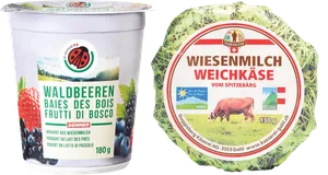 Neue Wiesenmilch für neue Produkte: Das Sortiment wächst, links ein Denner-Joghurt, rechts ein Weichkäse bei Migros.