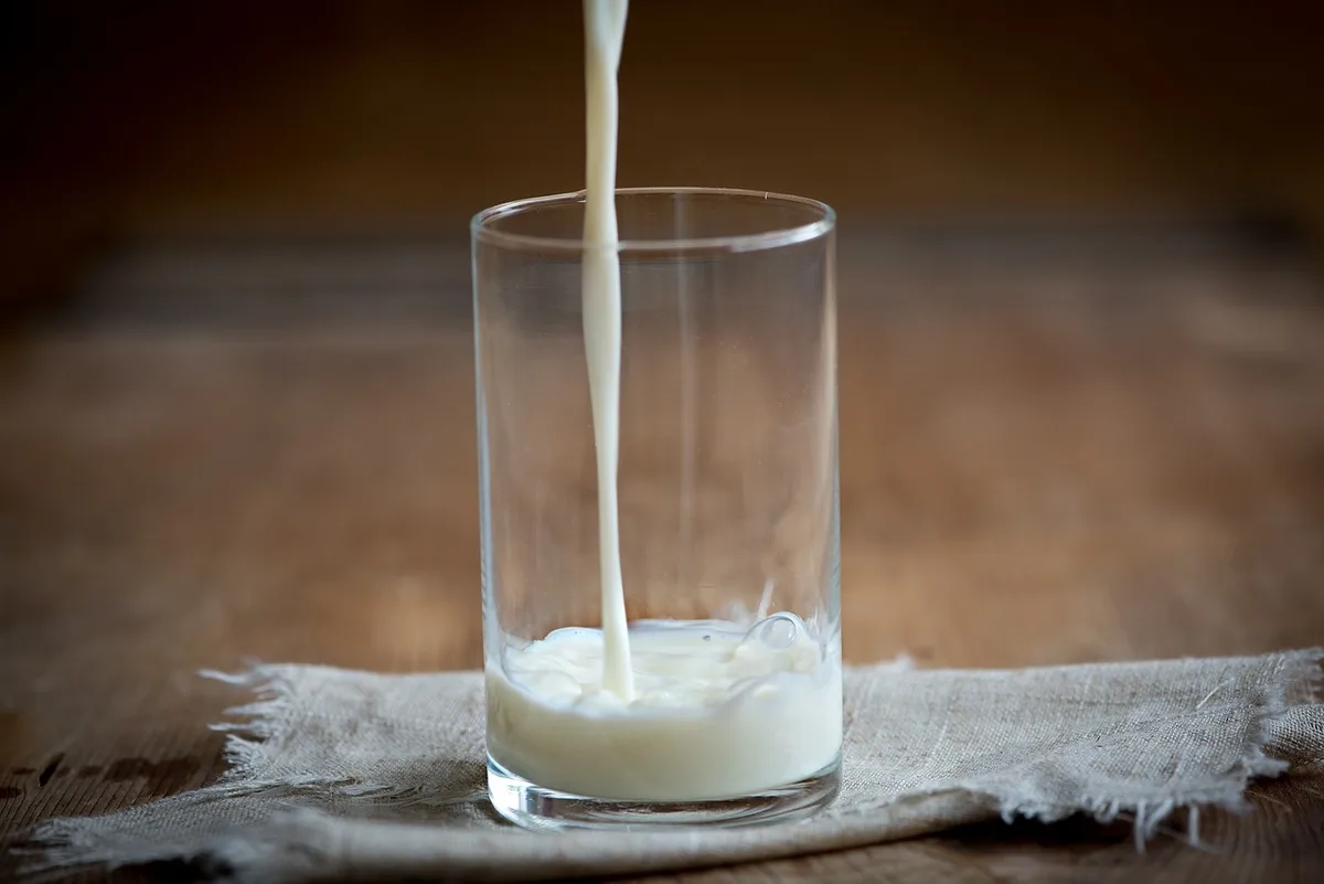 glass-g985cdae28_1280 Die Produzenten- und Konsumentenpreise für Milch waren selten so hoch wie im Jahr 2022