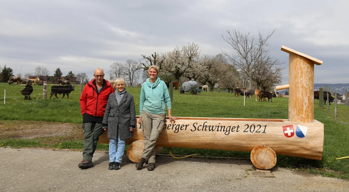 Hof-Stockengut_Stephan-Vetsch-Gabi-Caretta-Linda-Oswald_rho Der Gutsbetrieb «Uf-Stocken» wird von kundigen «Quereinsteiger-Händen» geleitet