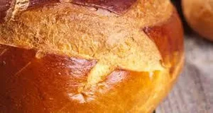 Cuchaule au safran ist eine Freiburger Spezialität. (Bild Terroir Fribourg)