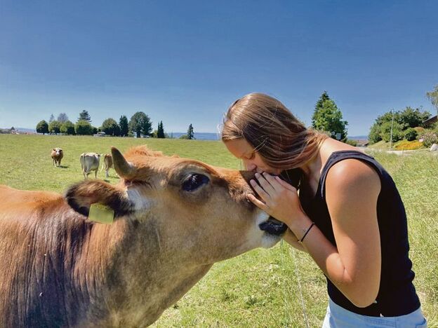 Crowdfunding: Die 15-jährige Emilie bewahrt Emma vor dem Schlachthof