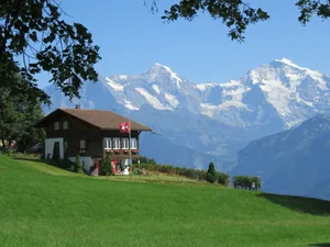 Die Ergebnisse der Gästebefragung seien bei verschiedenen Akteuren in Grindelwald auf Interesse gestossen. Sowohl die Landwirtschaft als auch das verarbeitende Gewerbe, Hotellerie und Gastronomie sollen von einer touristischen Positionierung mit regionaler Kulinarik profitieren können.