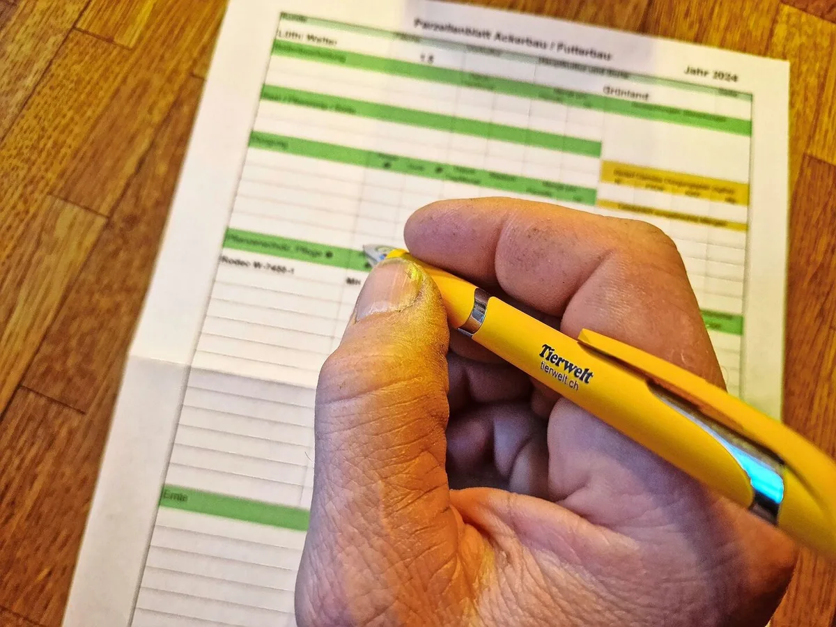 4d36b84655874aadf2f207959b60b7065548f21c600f6f3f9636a4bfac4bf92f Das Hofmanagement auf Papier wird analog der Strukturdatenerhebung irgendwann der Geschichte angehören, sagt Ulrich Ryser von Barto.