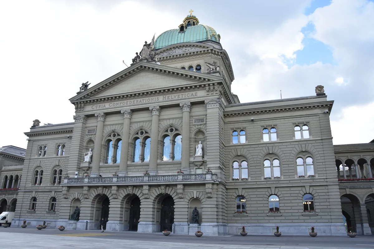 bundeshaus_frauen SBLV lanciert Sensibilisierungskampagne