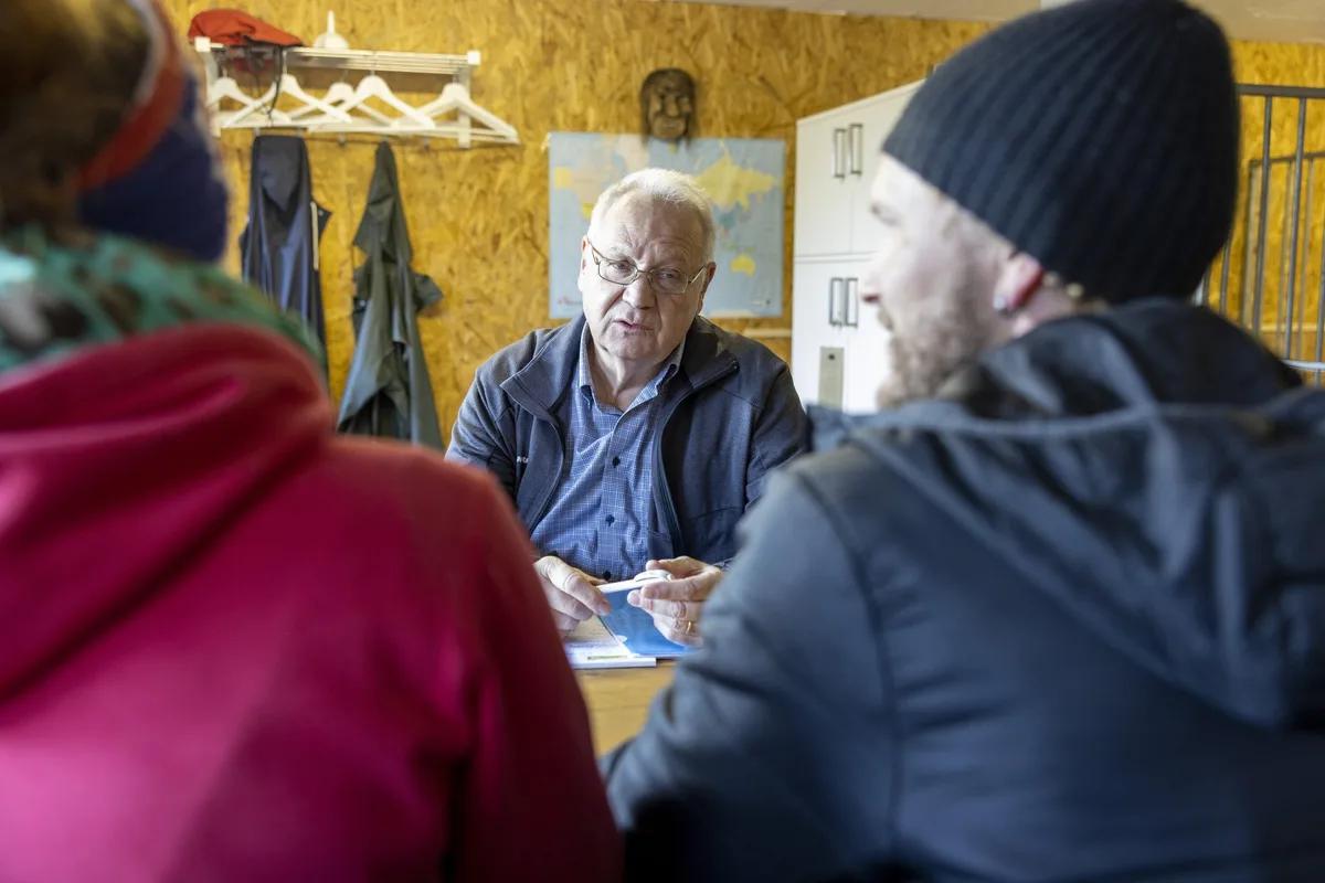 Gruene_Versicherung-3870 Eine gute Versicherungsberatung braucht Zeit. Die etwas ruhigere Zeit im Winter ist ideal dafür.