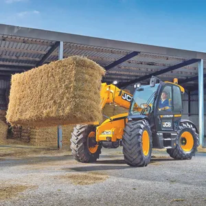 Die neue Teleskoplader-Serie von JCB verfügt über eine leisere Kabine mit einer verbesserten Übersicht. Bild: zVg