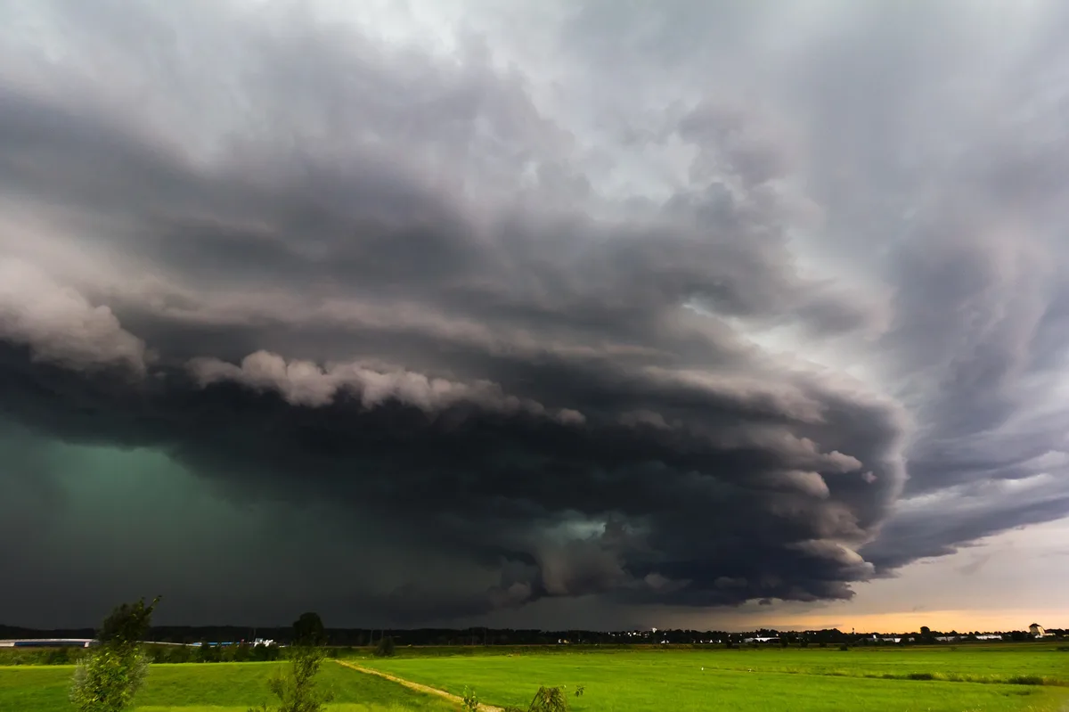 unwetter-pixabay Schlimmstes Jahr in der Geschichte der Schweizer Hagel Versicherung
