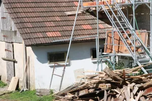 Bei Investitionen in Gebäuden gilt das Akzessionsprinzip, bei Maschinen und Traktoren nicht.