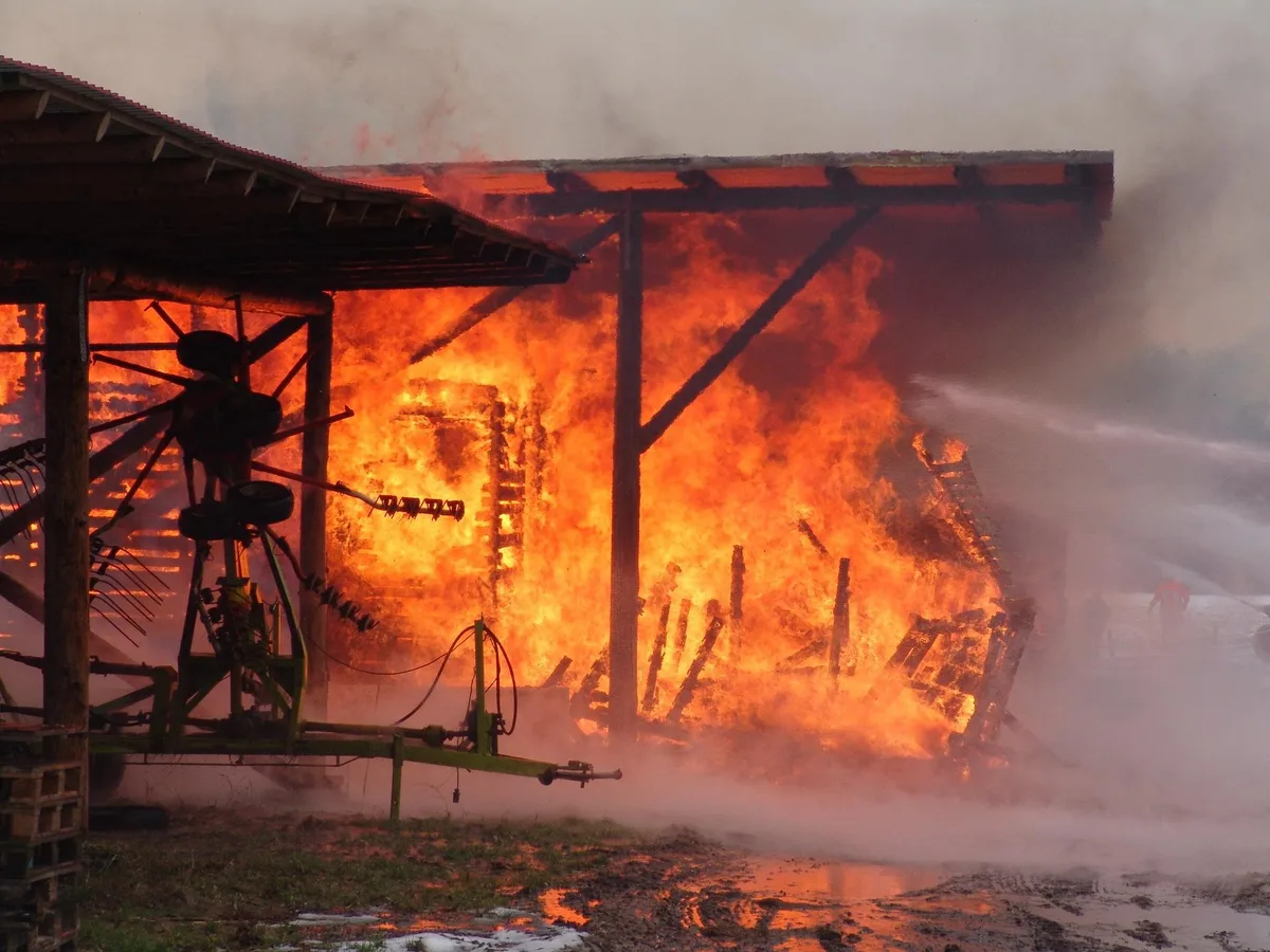 brand_dirk_schumacher Mit diesen Versicherungsmassnahmen schützen Sie sich vor Brandstiftern